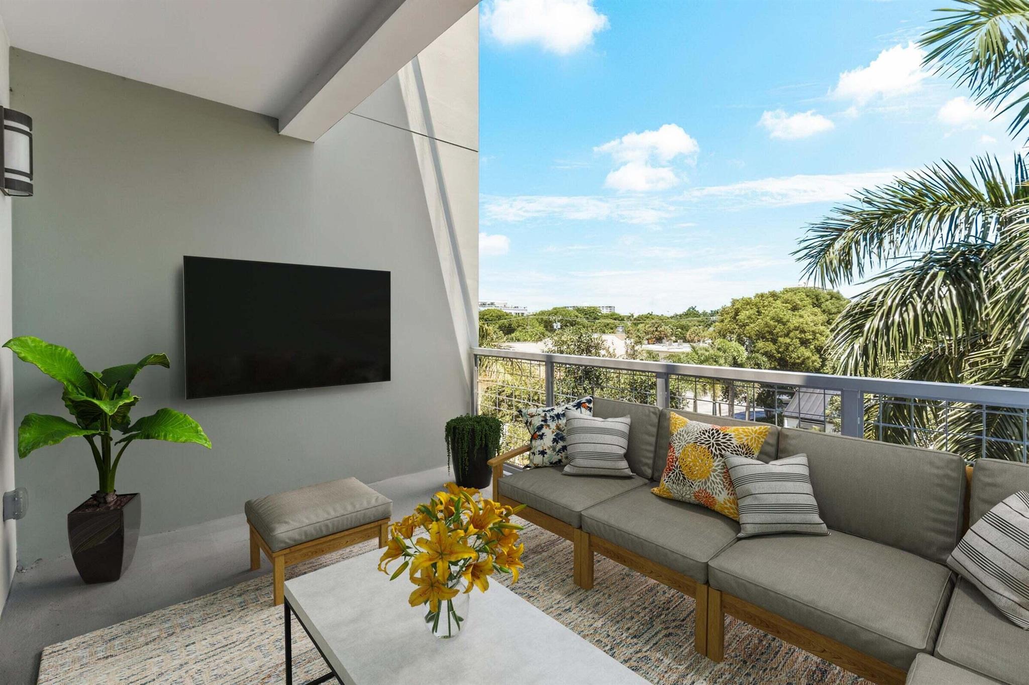 236 SE 5th Avenue 205