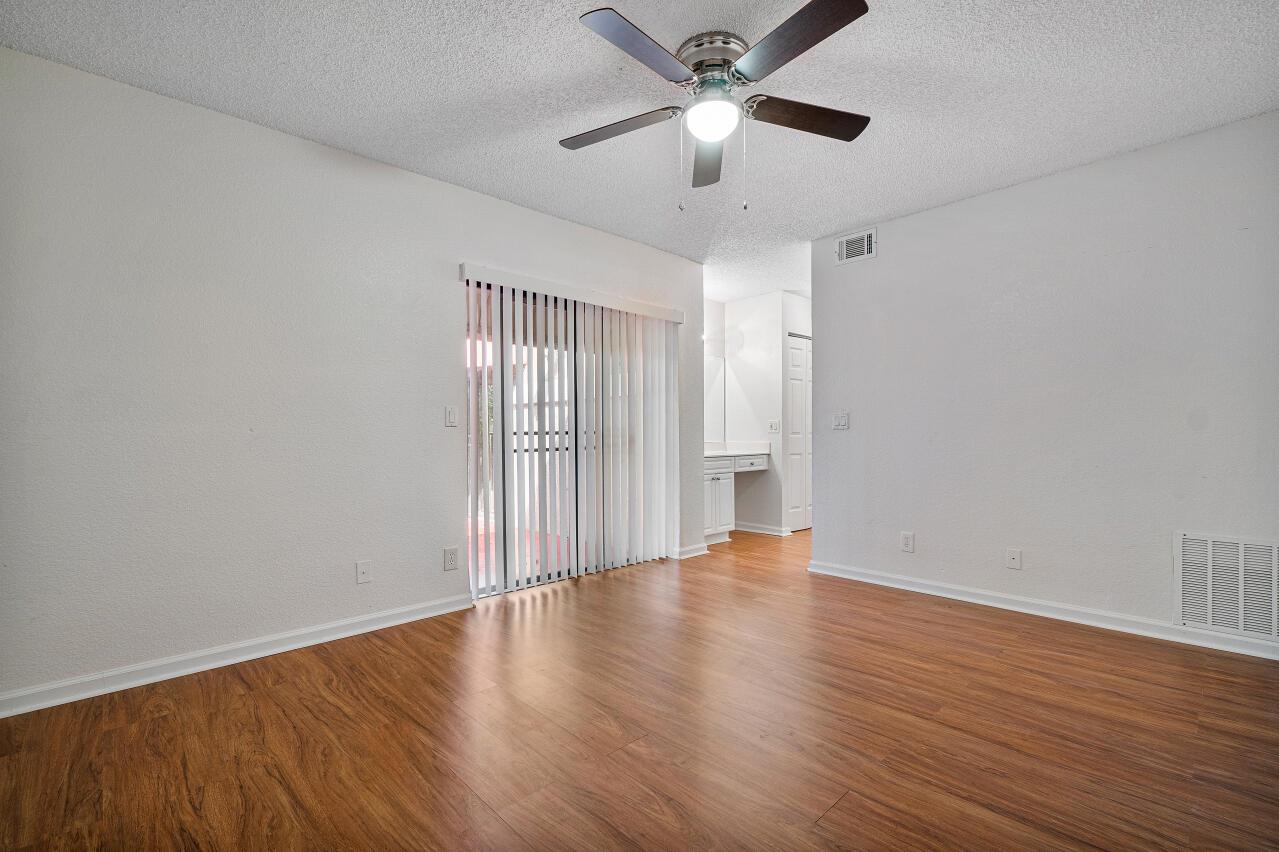 8201 Thames Boulevard D