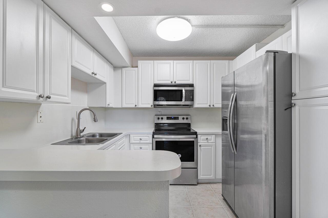 8201 Thames Boulevard D