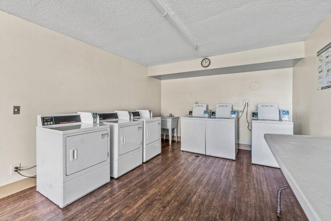 14 Royal Palm Way Unit 504