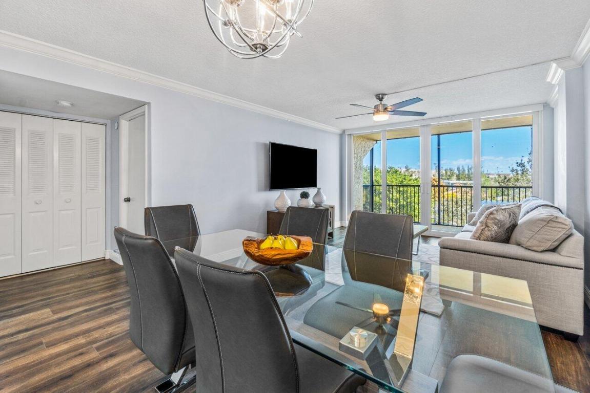 14 Royal Palm Way Unit 504