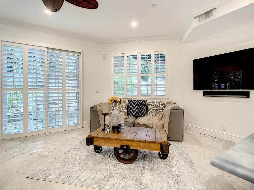 1835 S Ocean Boulevard I