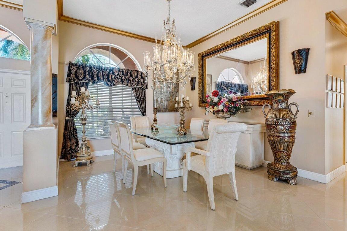 12367 Rockledge Circle