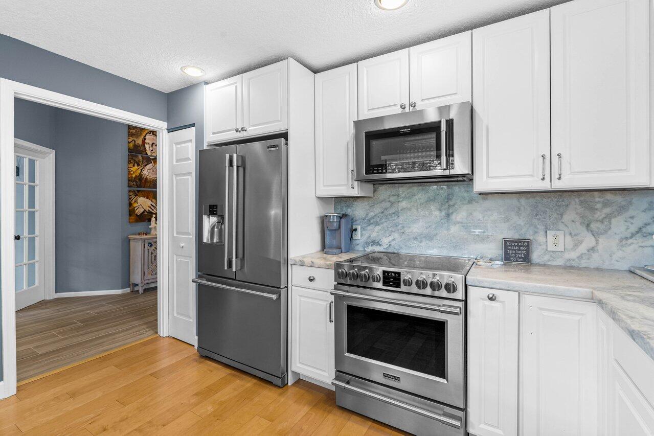 5600 Coach House Circle H