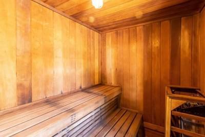 708 Saint Albans Drive