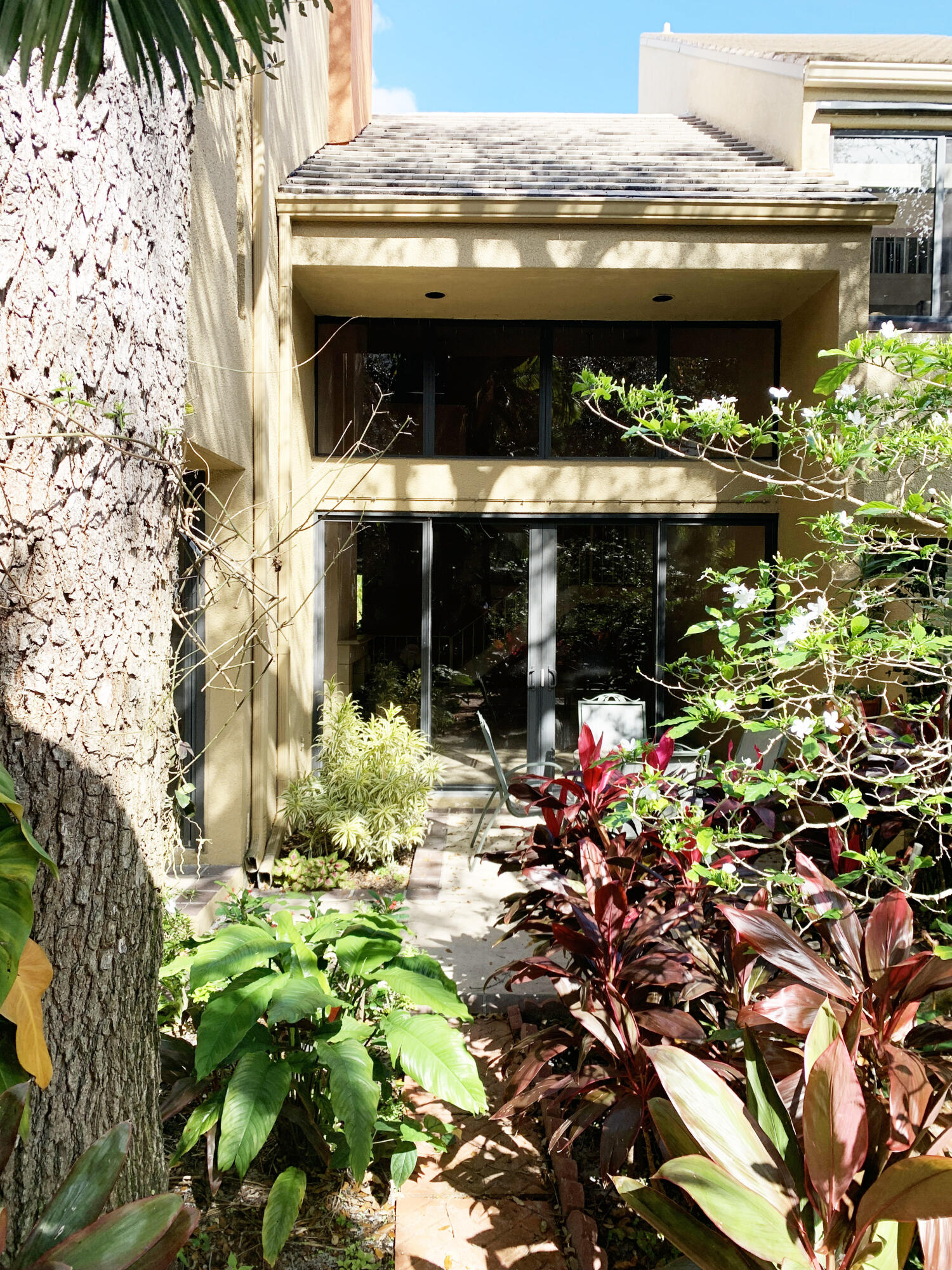 708 Saint Albans Drive