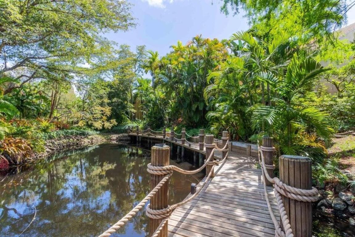 708 Saint Albans Drive