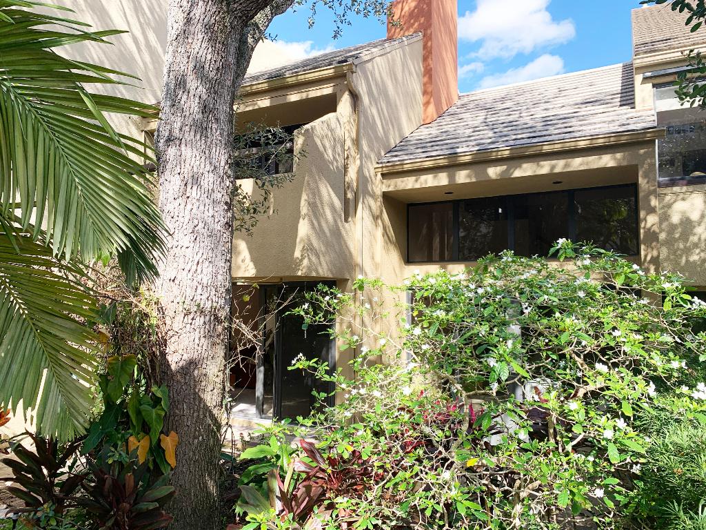 708 Saint Albans Drive