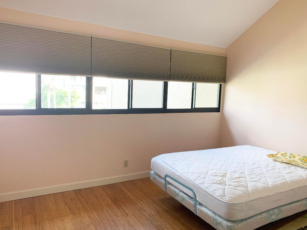 708 Saint Albans Drive