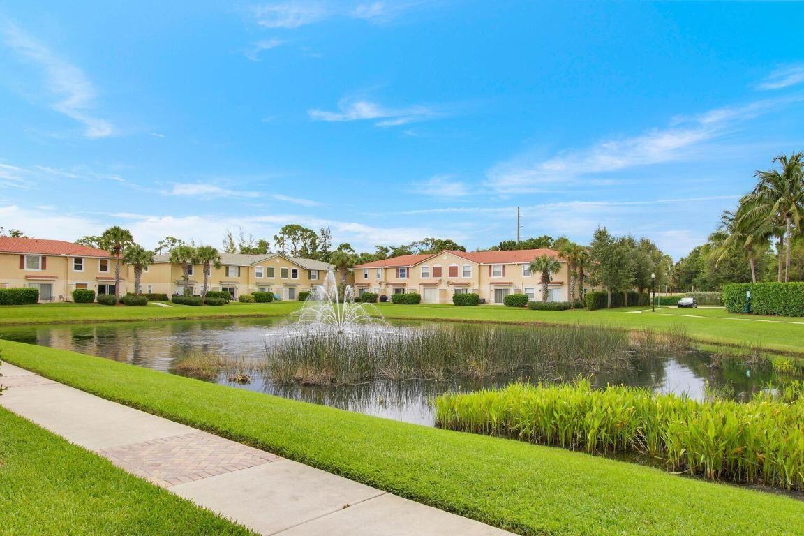 22122 Majestic Woods Way