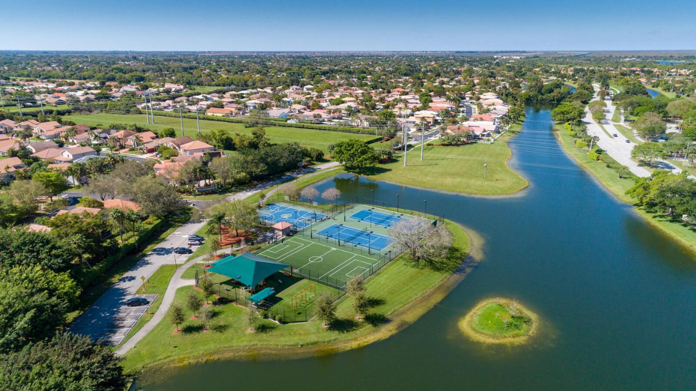 20896 La Questa Court