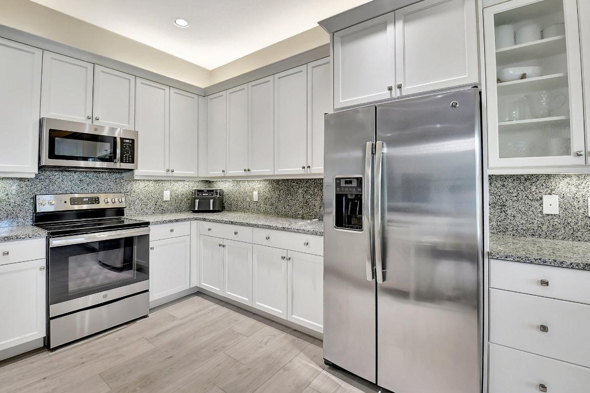 9699 Celtic Sea Lane