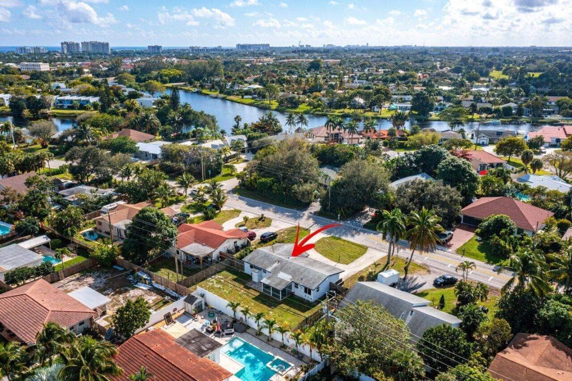 611 Lindell Boulevard