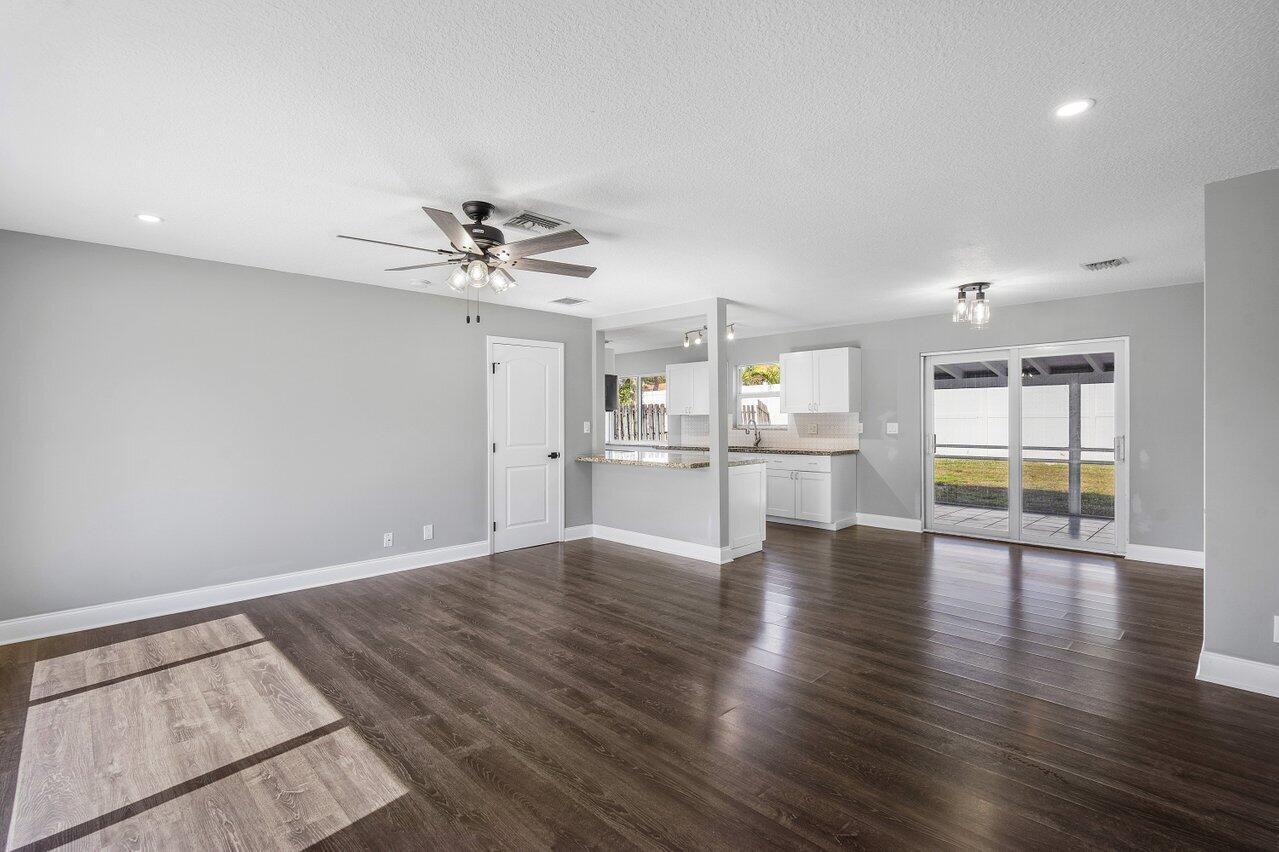 611 Lindell Boulevard