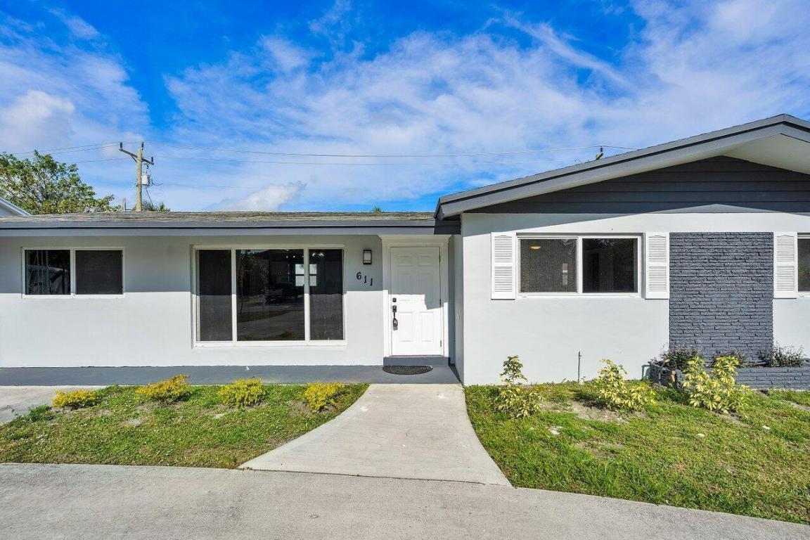 611 Lindell Boulevard