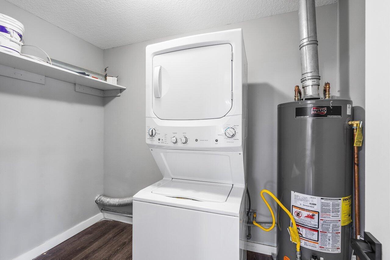 611 Lindell Boulevard