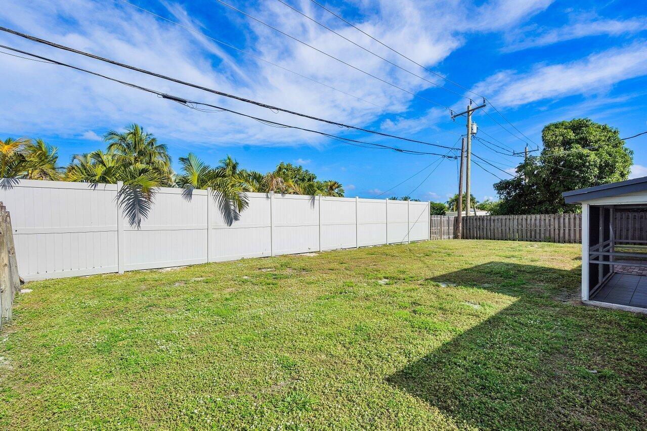 611 Lindell Boulevard