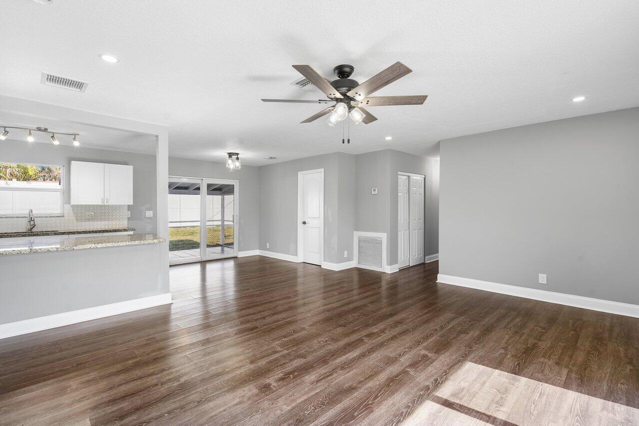 611 Lindell Boulevard