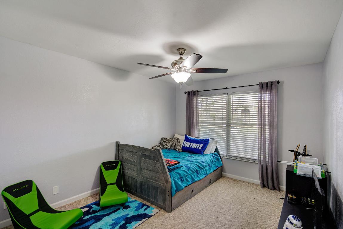 10663 Avenida Santa Ana