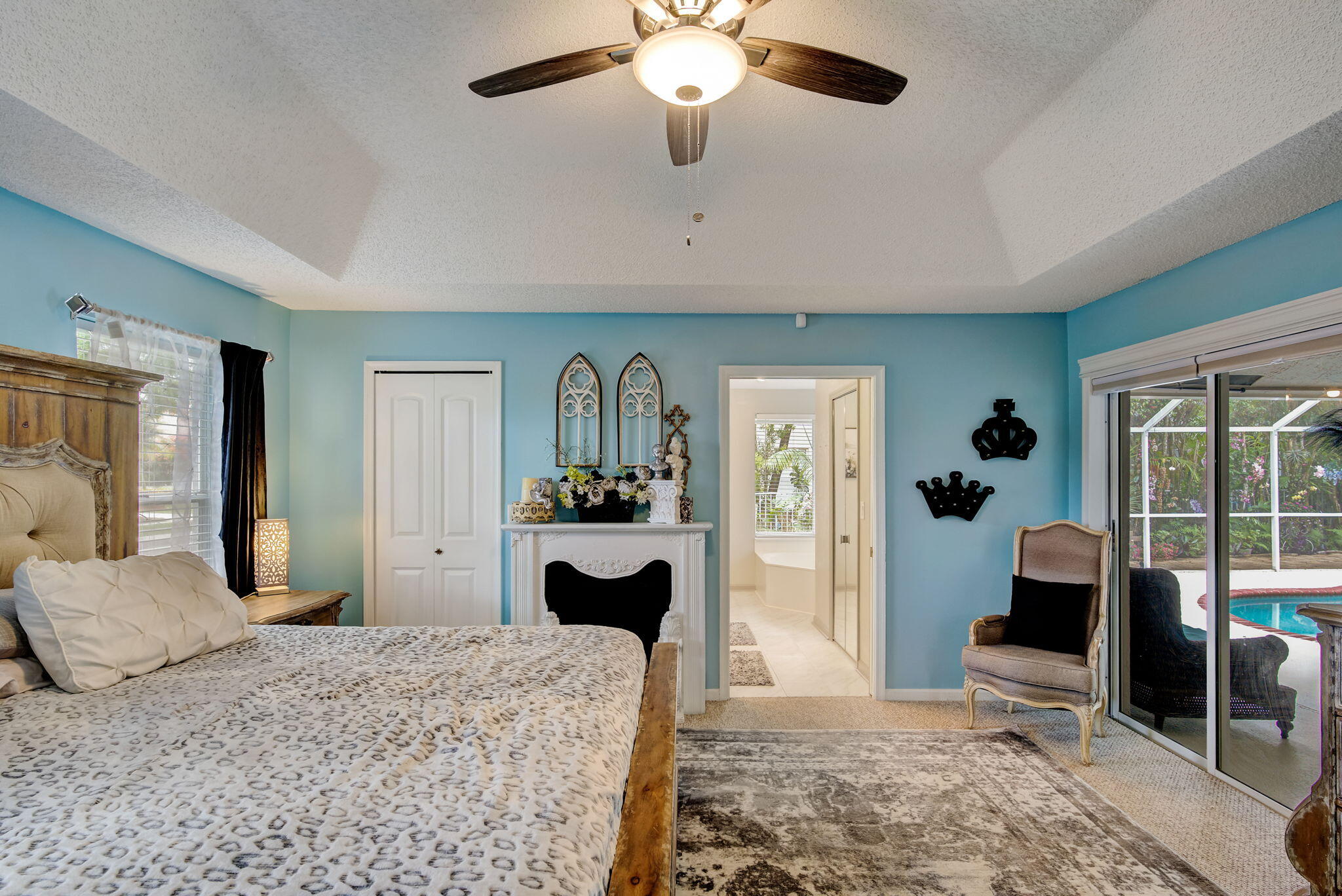 10663 Avenida Santa Ana