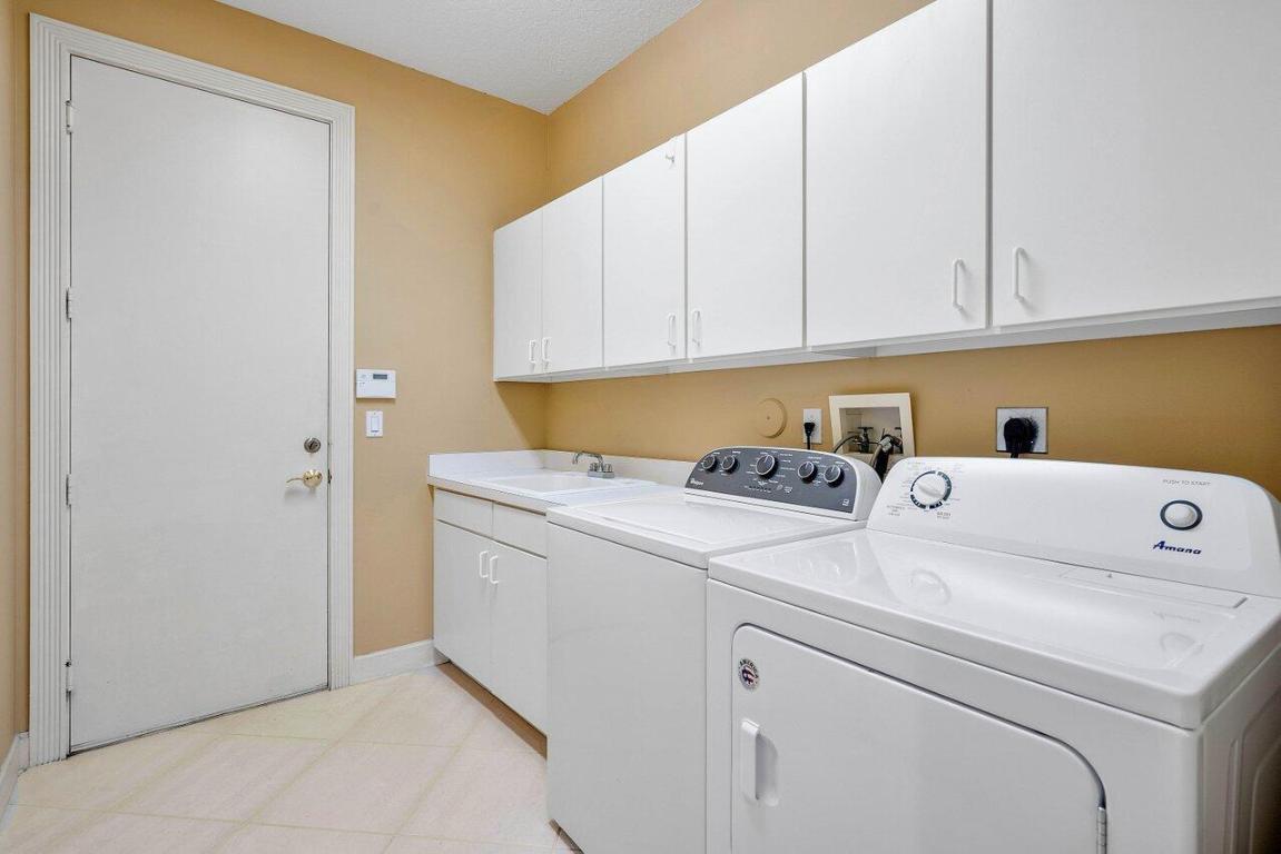 21175 Falls Ridge Way