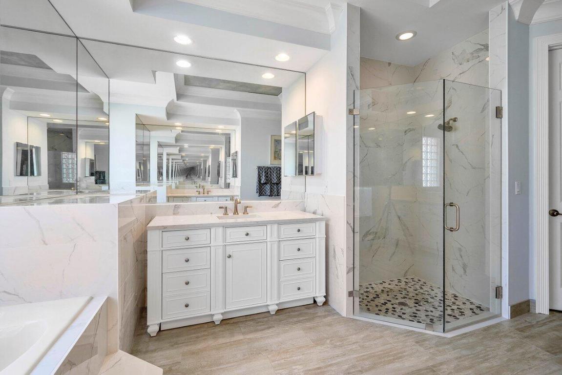 21175 Falls Ridge Way