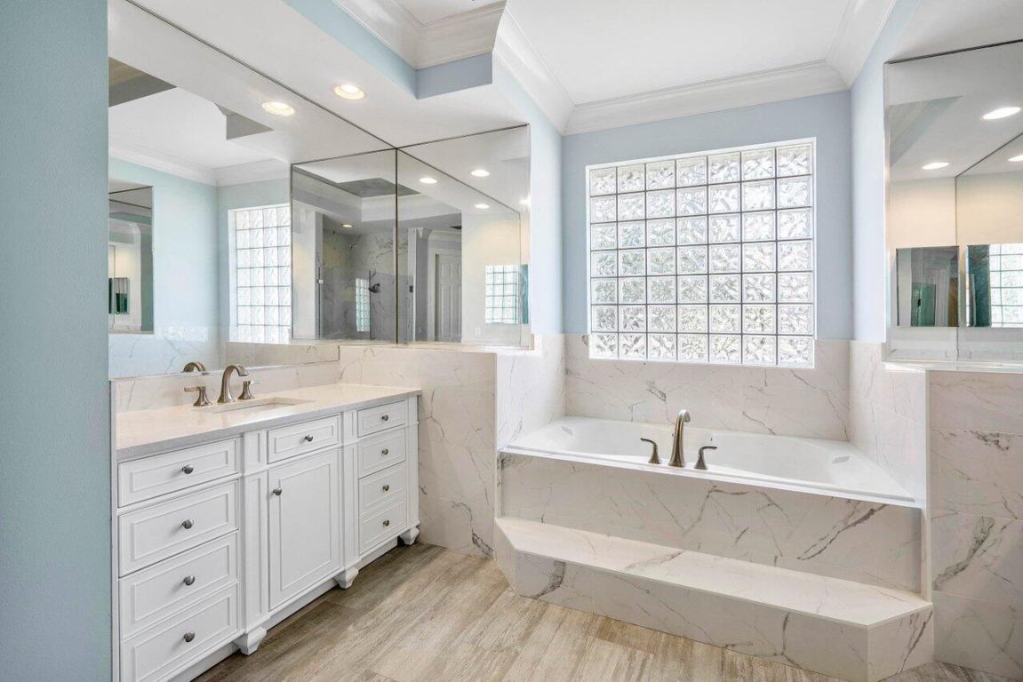 21175 Falls Ridge Way