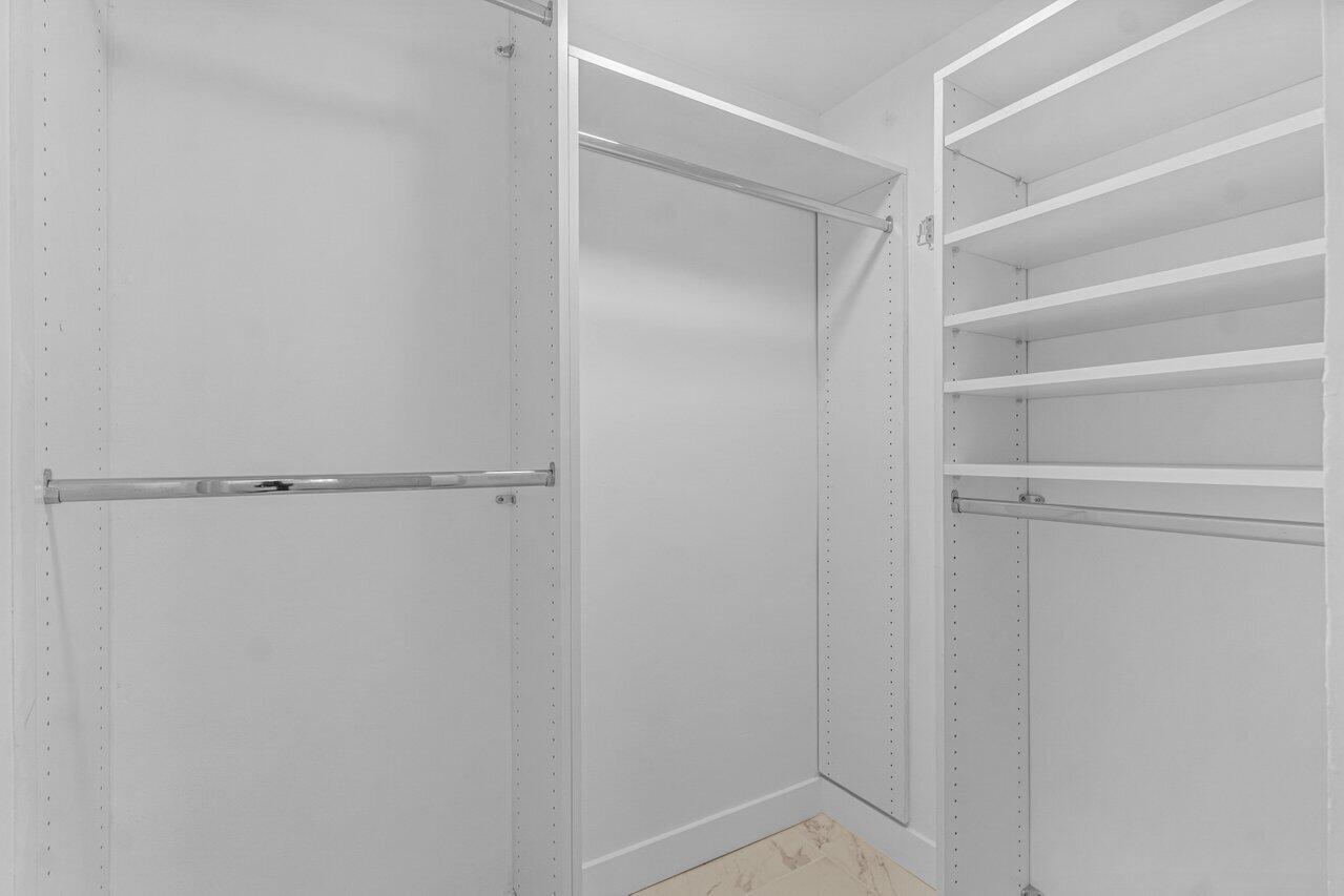 320 Norwood Terrace N114