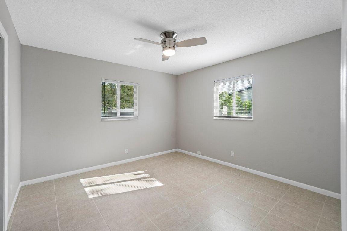 209 SW 6th Street 209