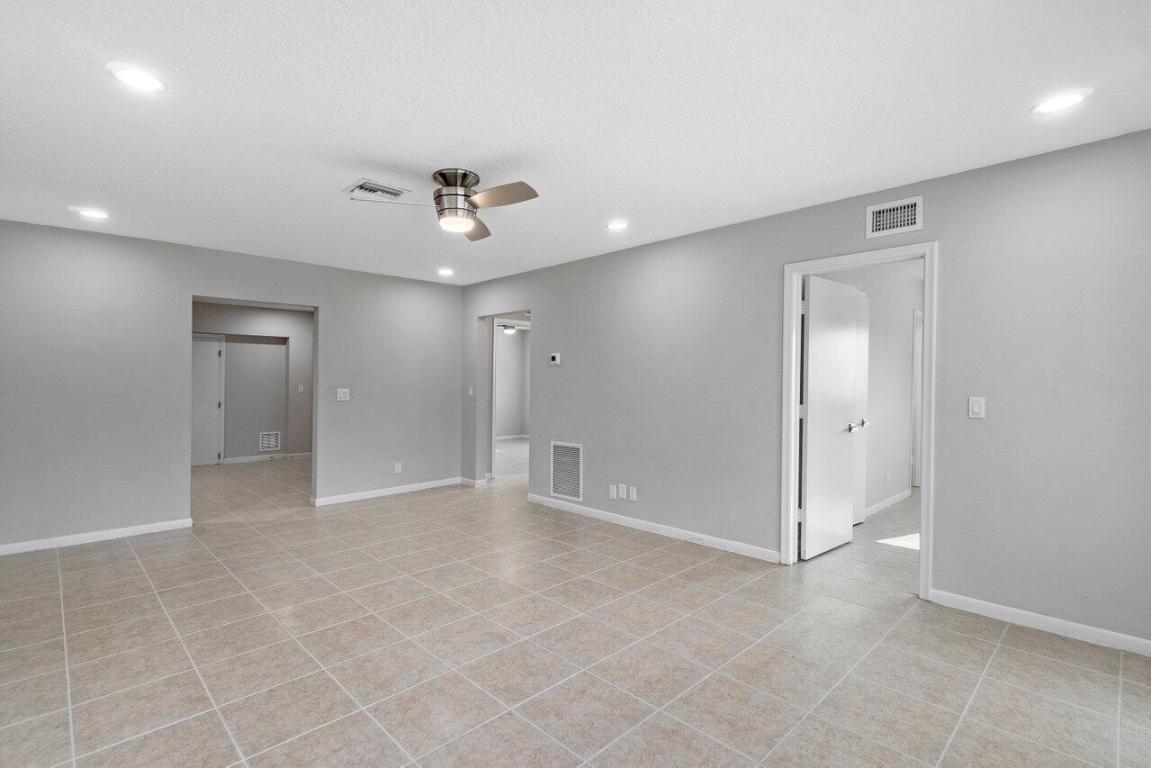 209 SW 6th Street 209