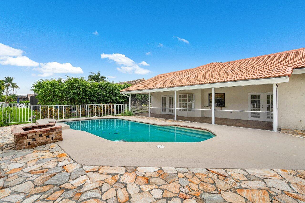 11670 Island Lakes Lane