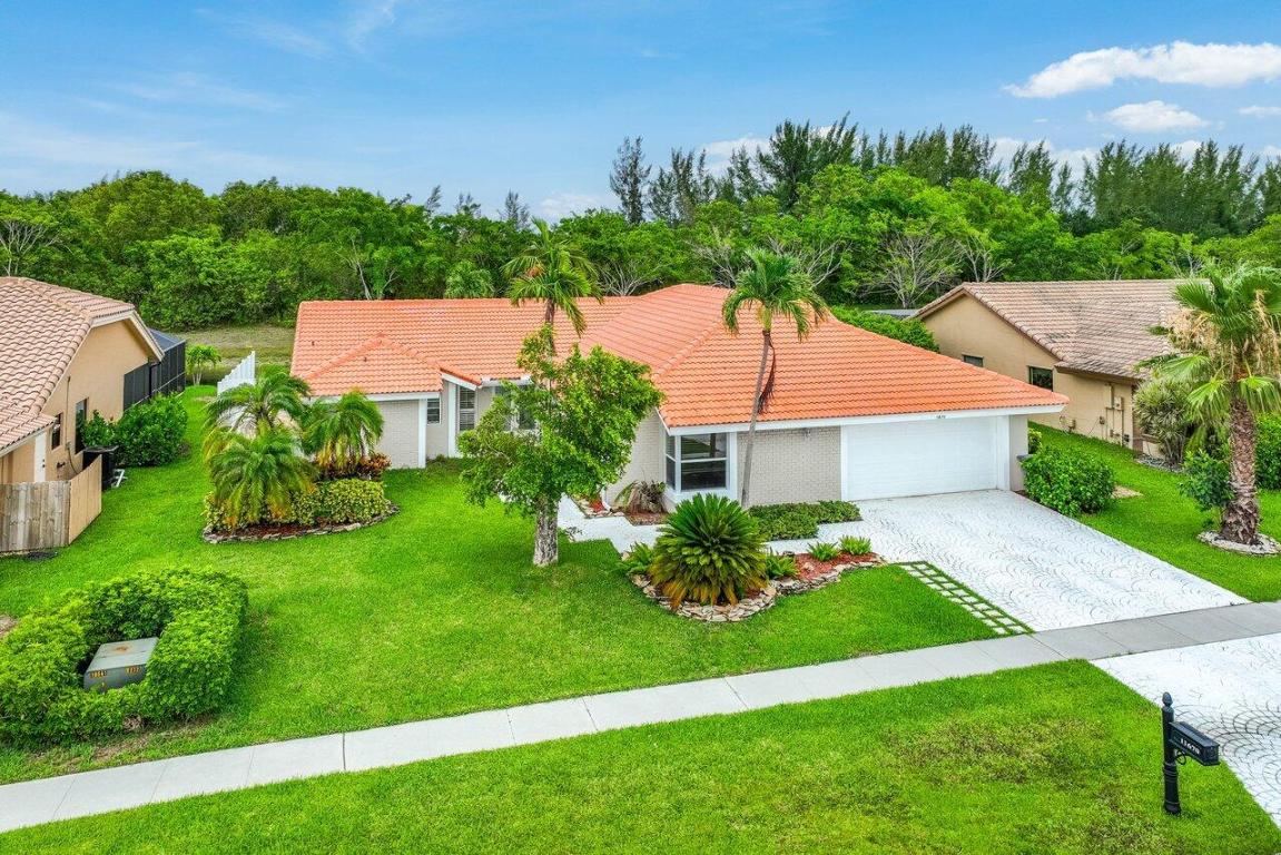 11670 Island Lakes Lane