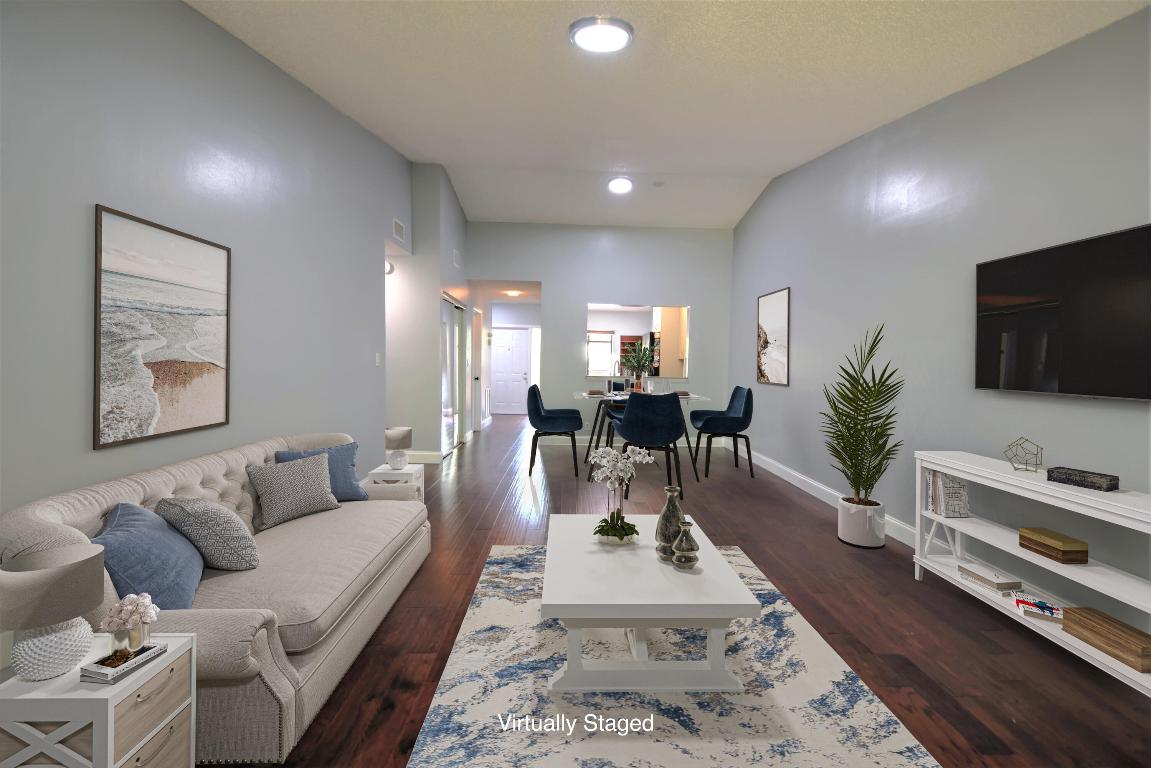 5087 Oak Hill Lane 324