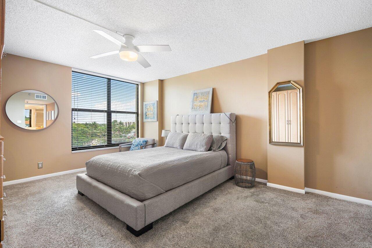 22 Royal Palm Way Unit 402