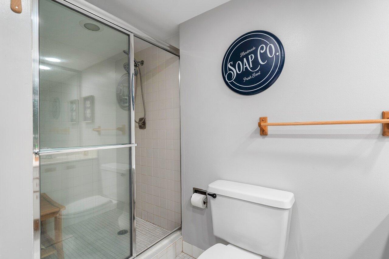 22 Royal Palm Way Unit 402