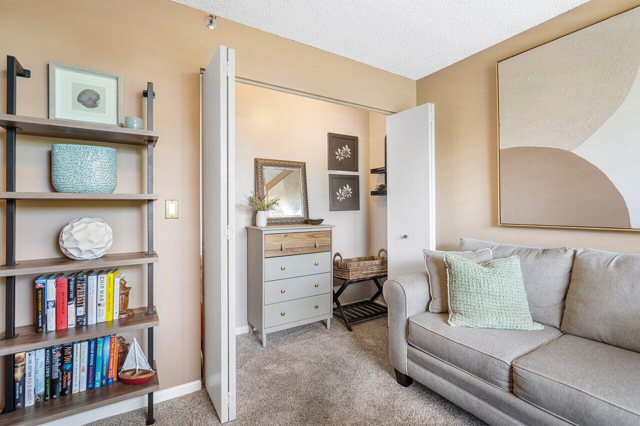 22 Royal Palm Way Unit 402