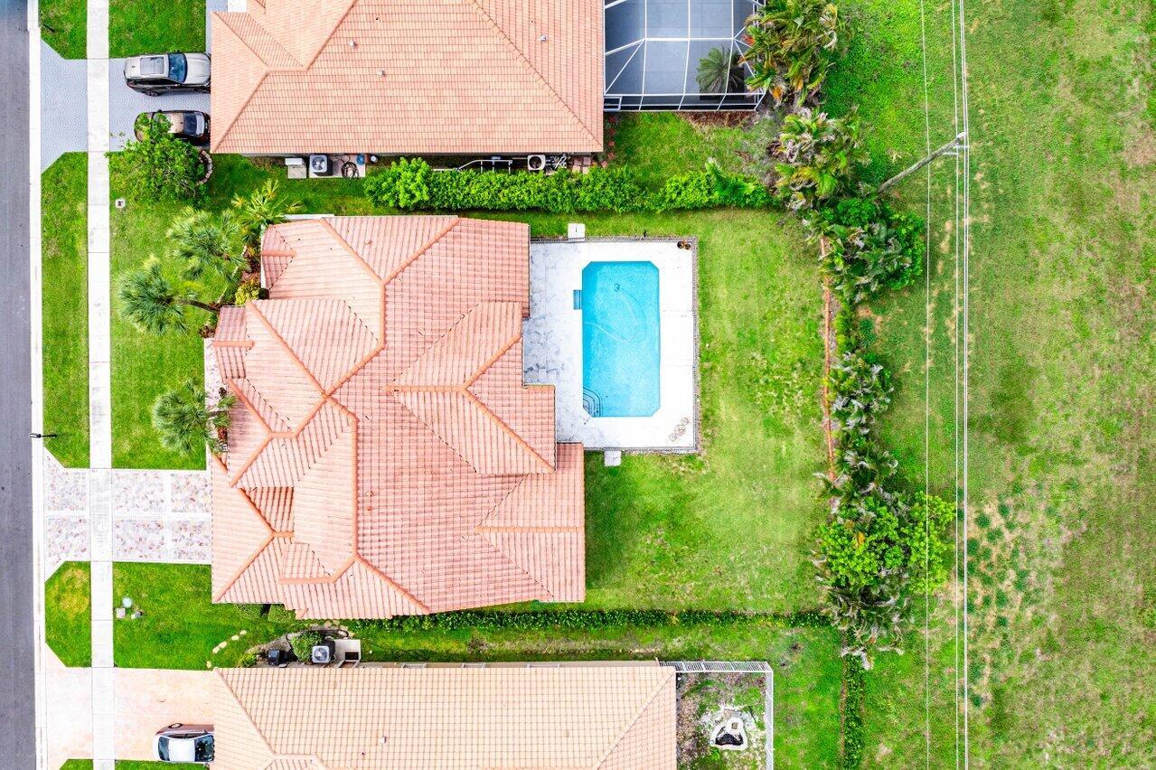 20284 Hacienda Court