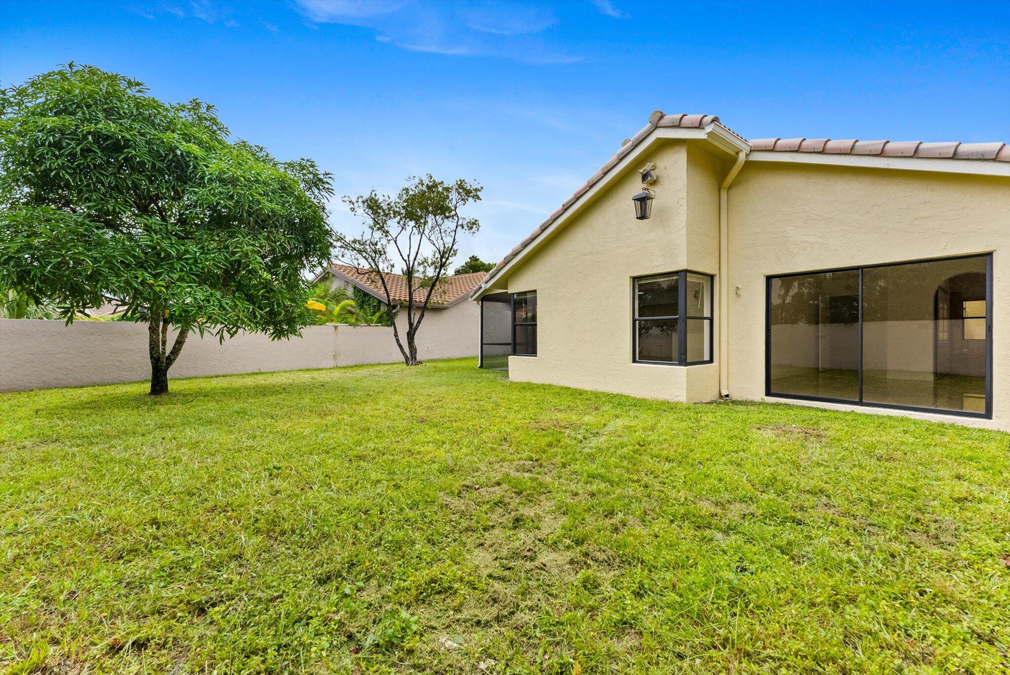 10584 Mendocino Lane