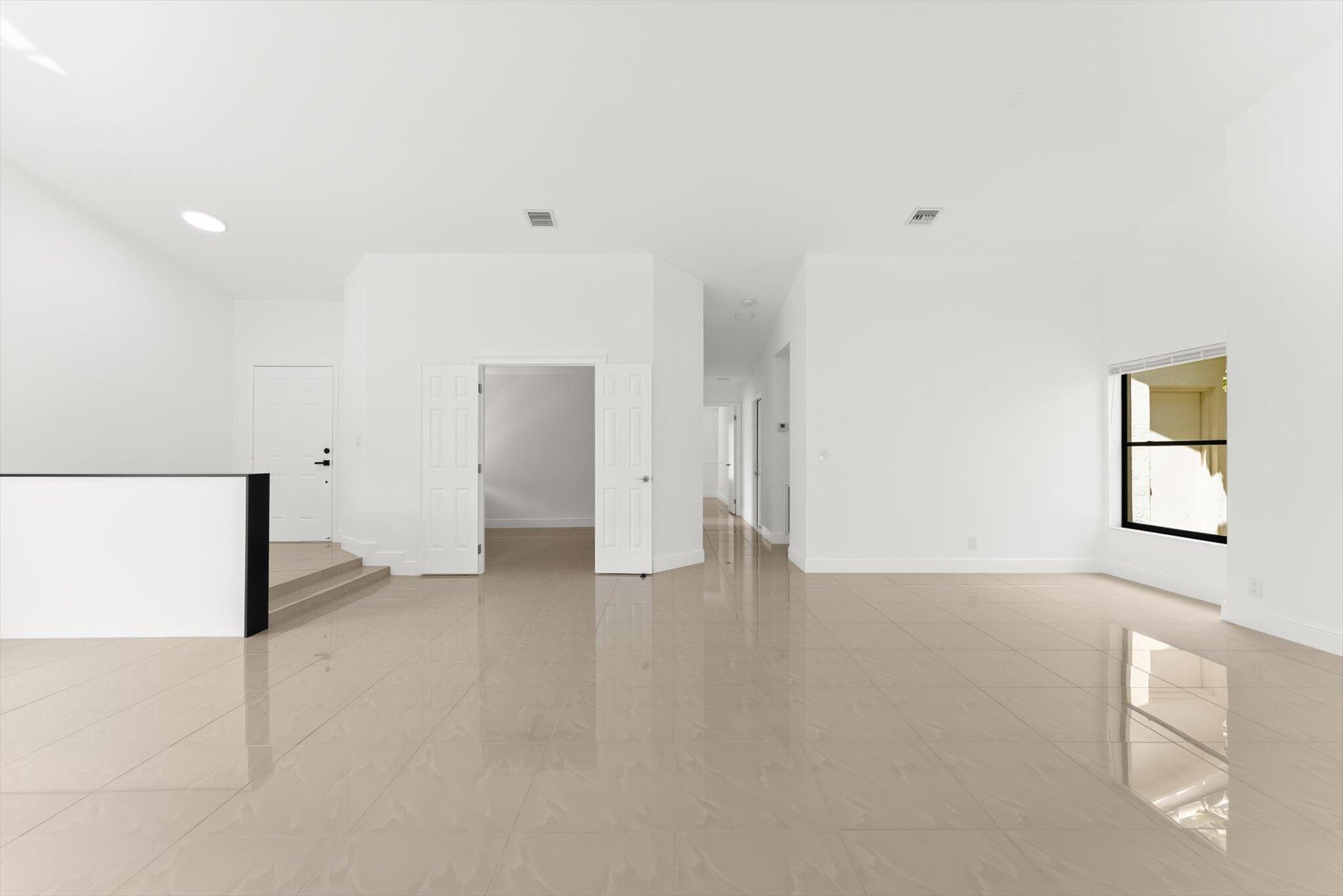 10584 Mendocino Lane