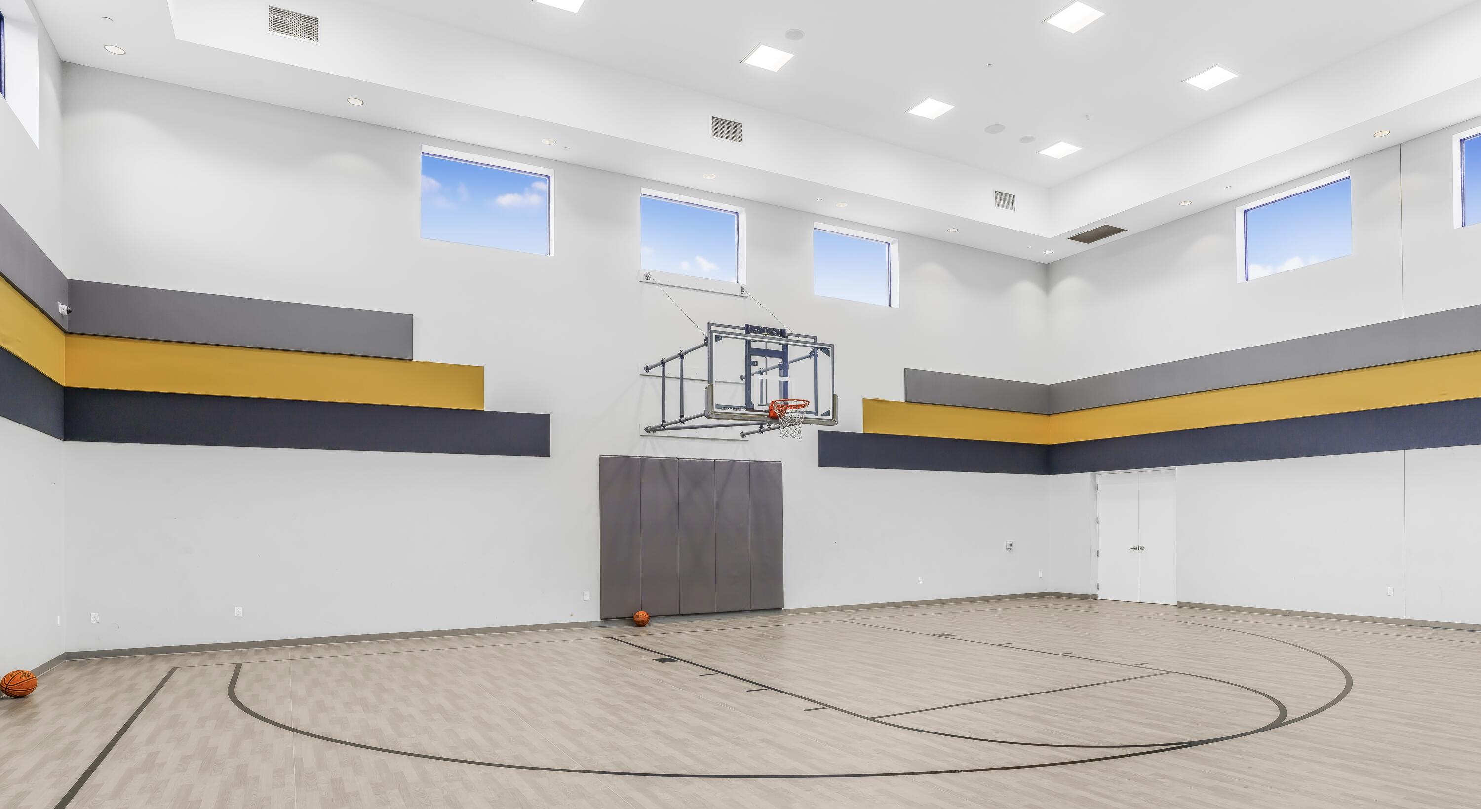 15405 Blue River Road