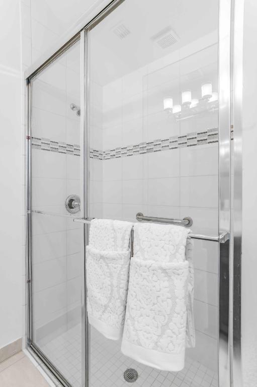 15405 Blue River Road