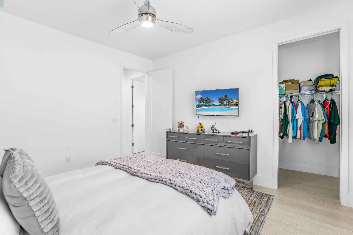 15405 Blue River Road