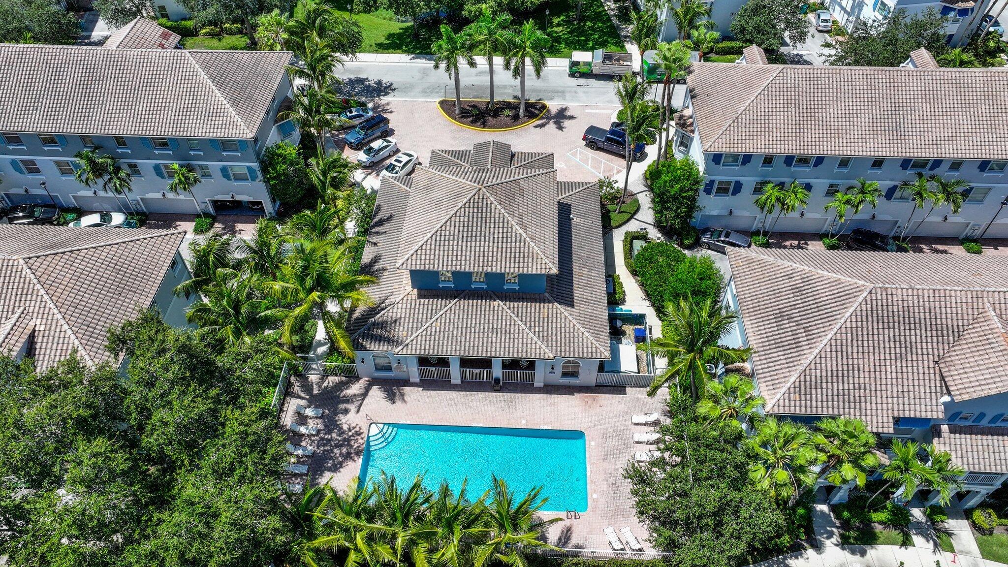 1560 Via Alferi 1560