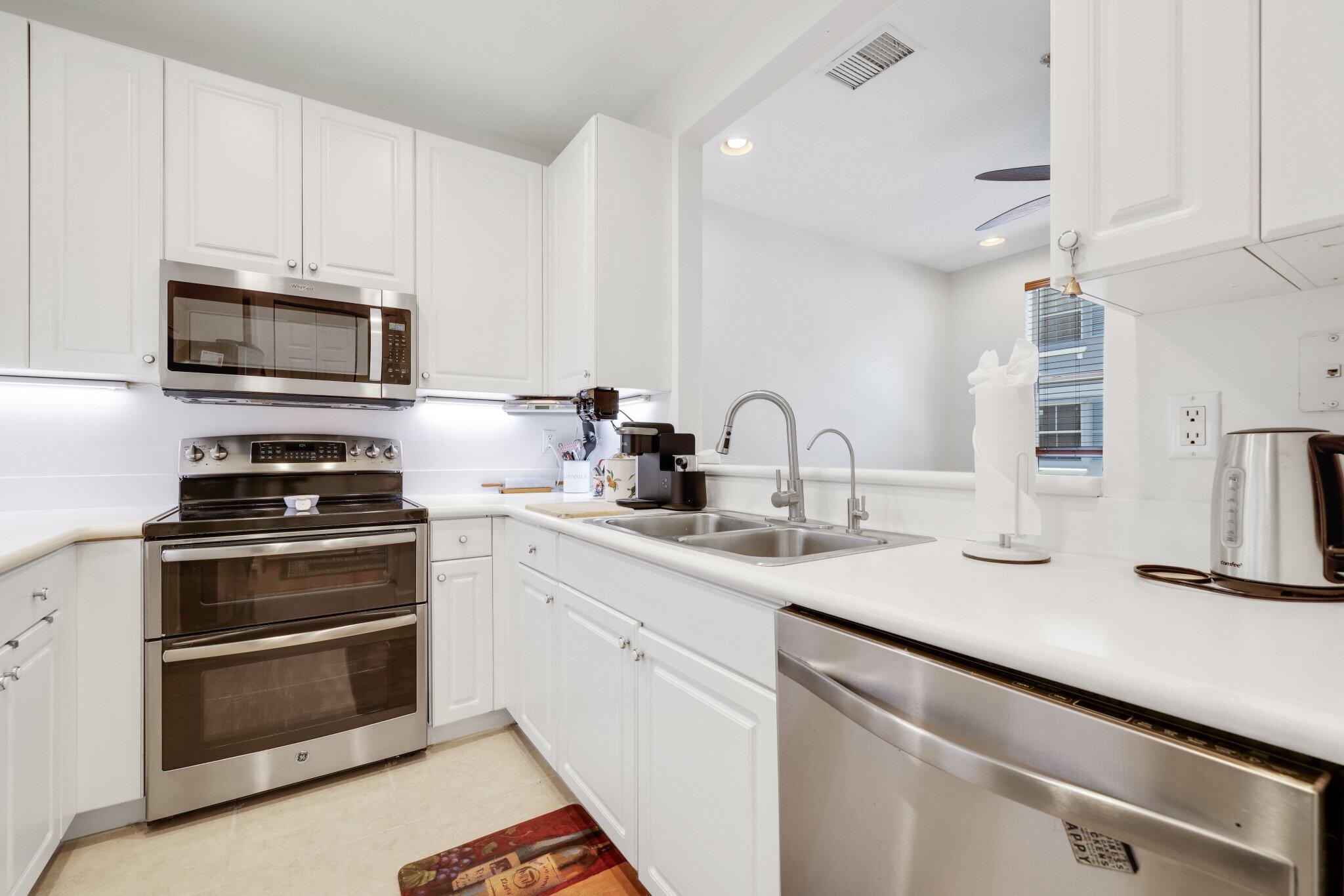 1560 Via Alferi 1560