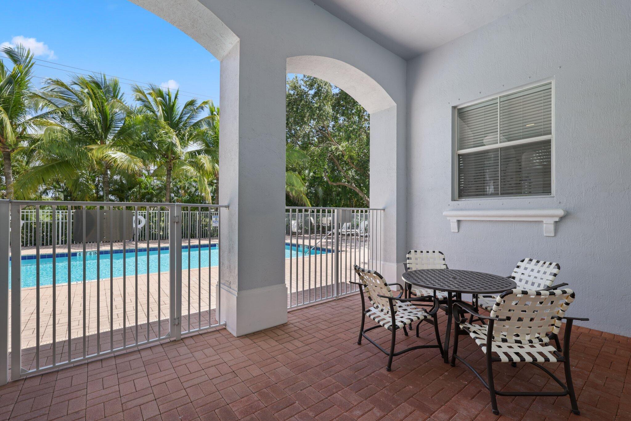 1560 Via Alferi 1560