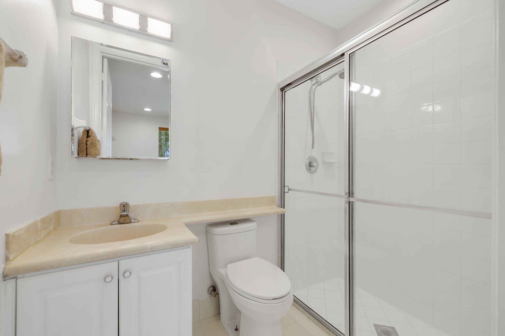 1560 Via Alferi 1560