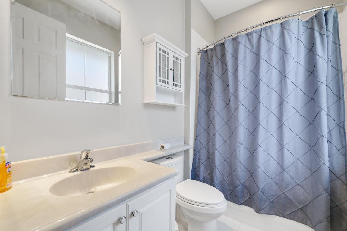 1560 Via Alferi 1560