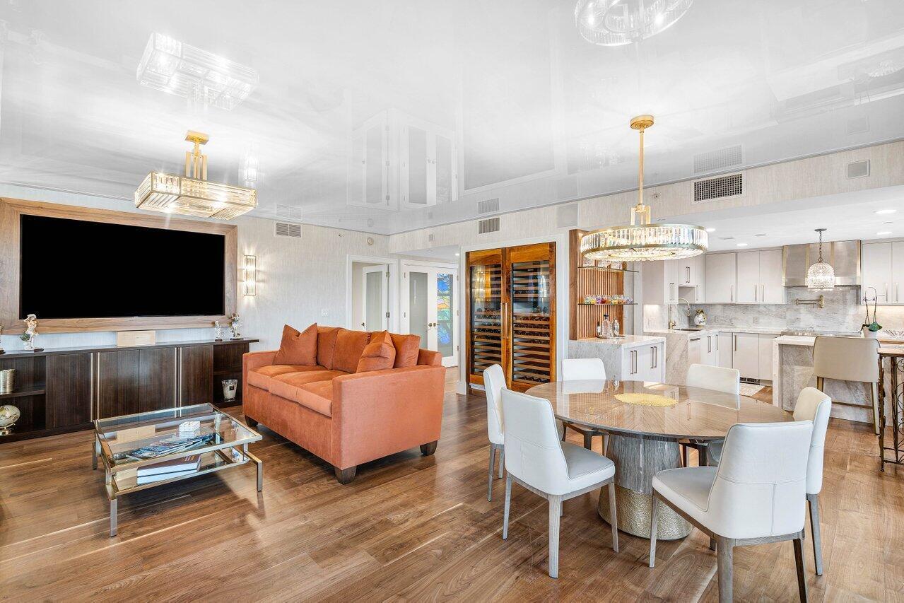 200 E Palmetto Park Road 701