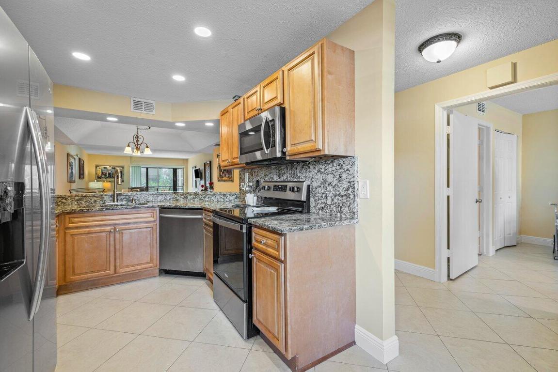 23370 Carolwood Lane 209