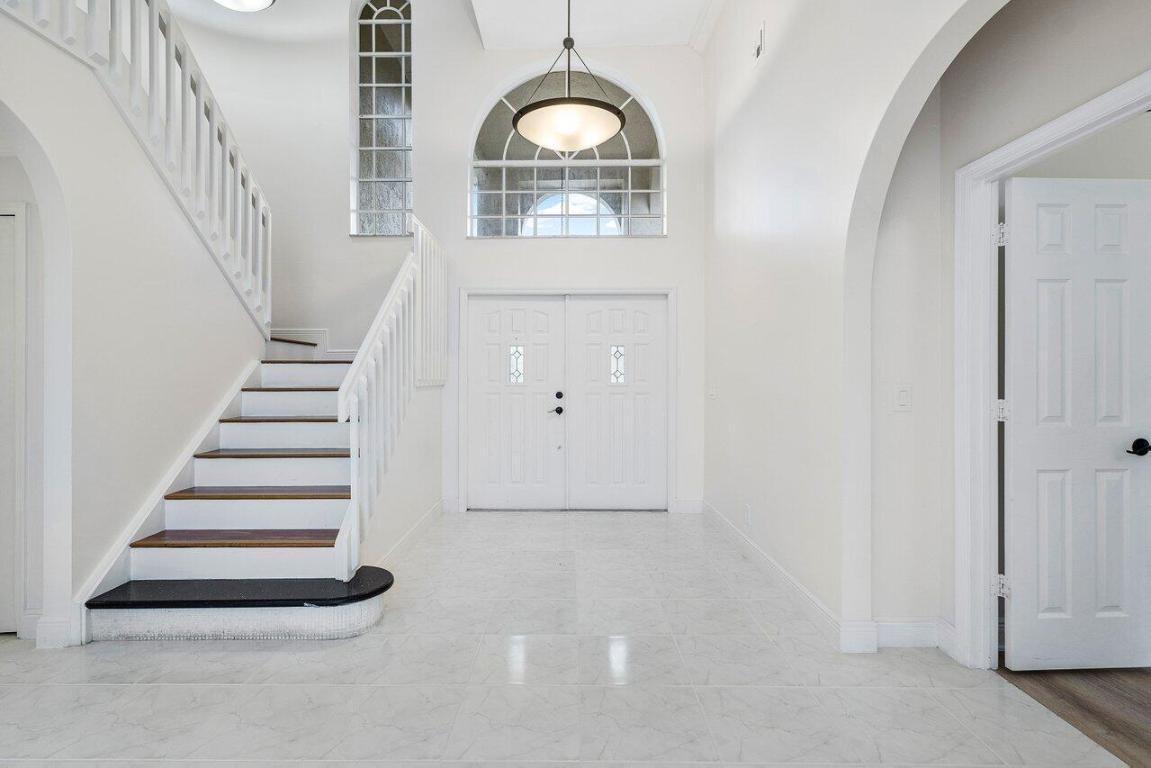 20264 Hacienda Court